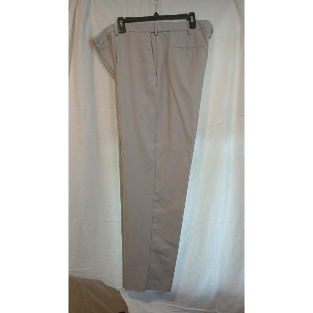 ben hogan performance pants, light khaki color 40x32 - Picture 5 of 5